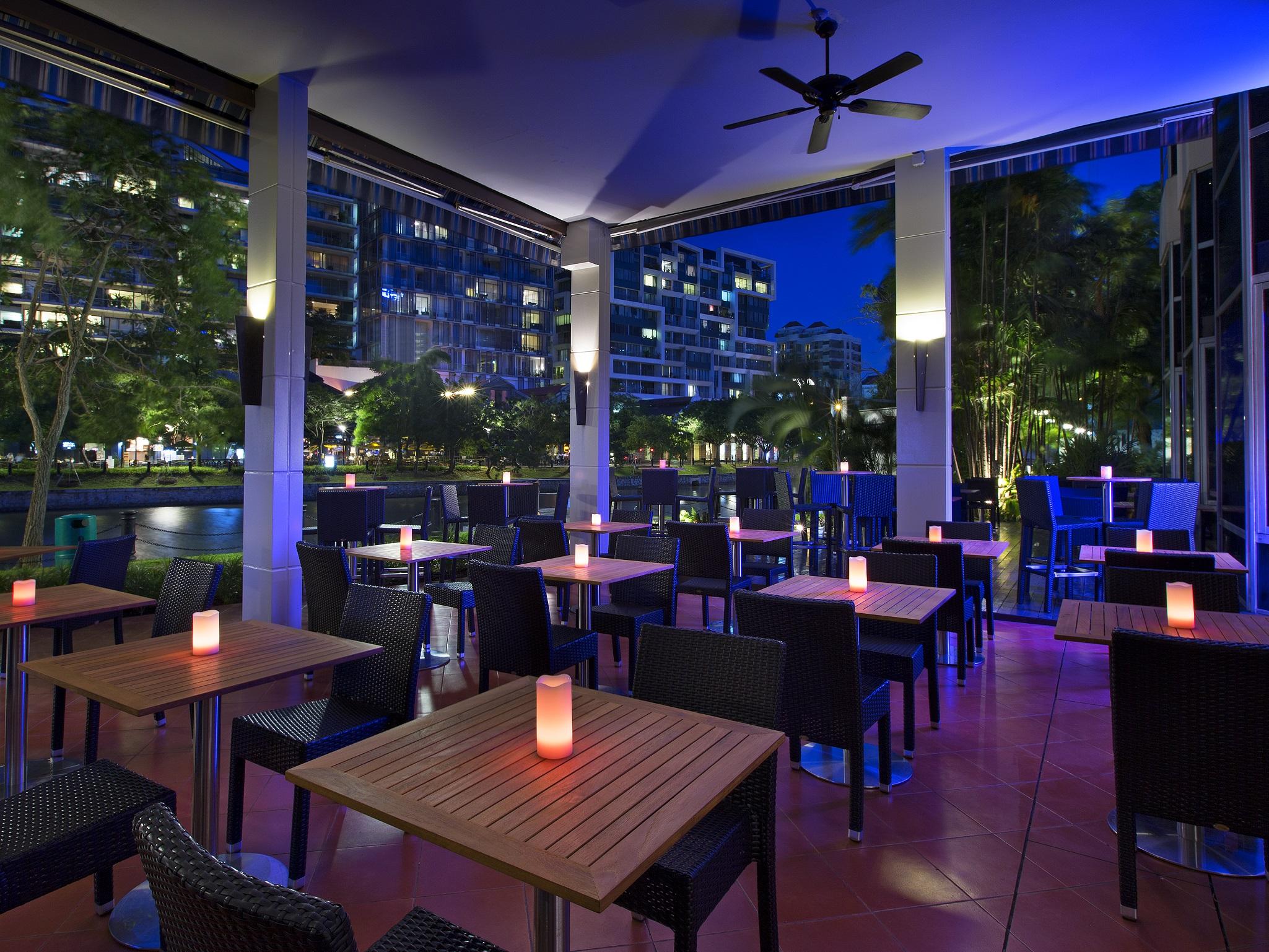 Four Points By Sheraton Singapore, Riverview Экстерьер фото