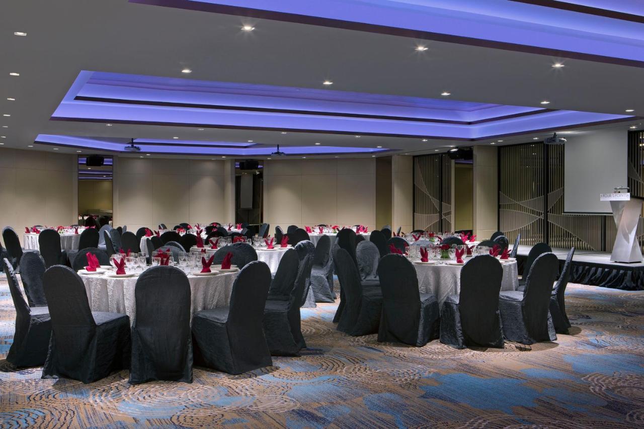Four Points By Sheraton Singapore, Riverview Экстерьер фото